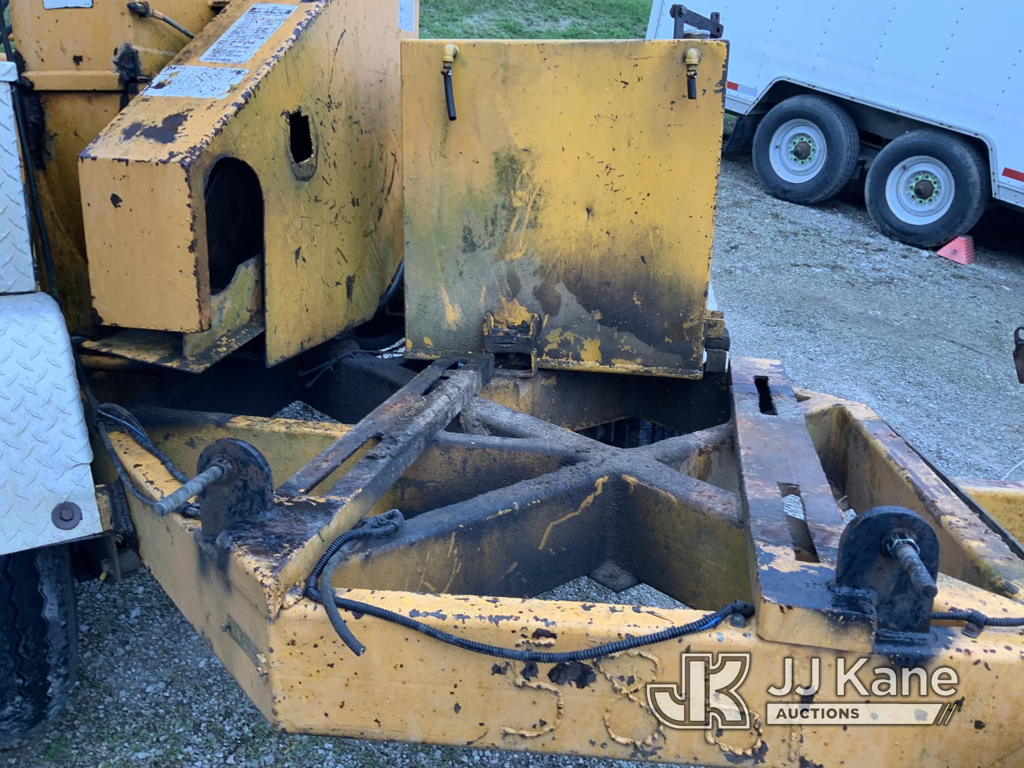 (Fort Wayne, IN) 1993 Bandit 200 Chipper (12in Disc), trailer mtd. No Engine, Parts Only) (NO TITLE