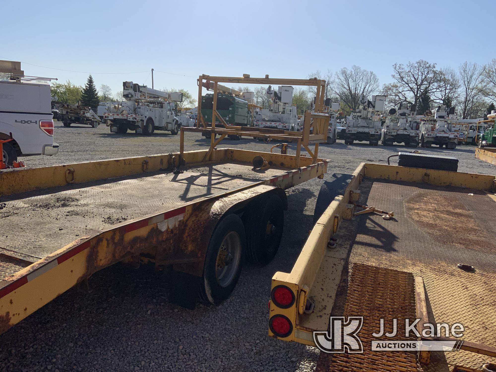 (Fort Wayne, IN) 2011 Butler LT-2023-WAR T/A Tagalong Equipment Trailer Rust Damage