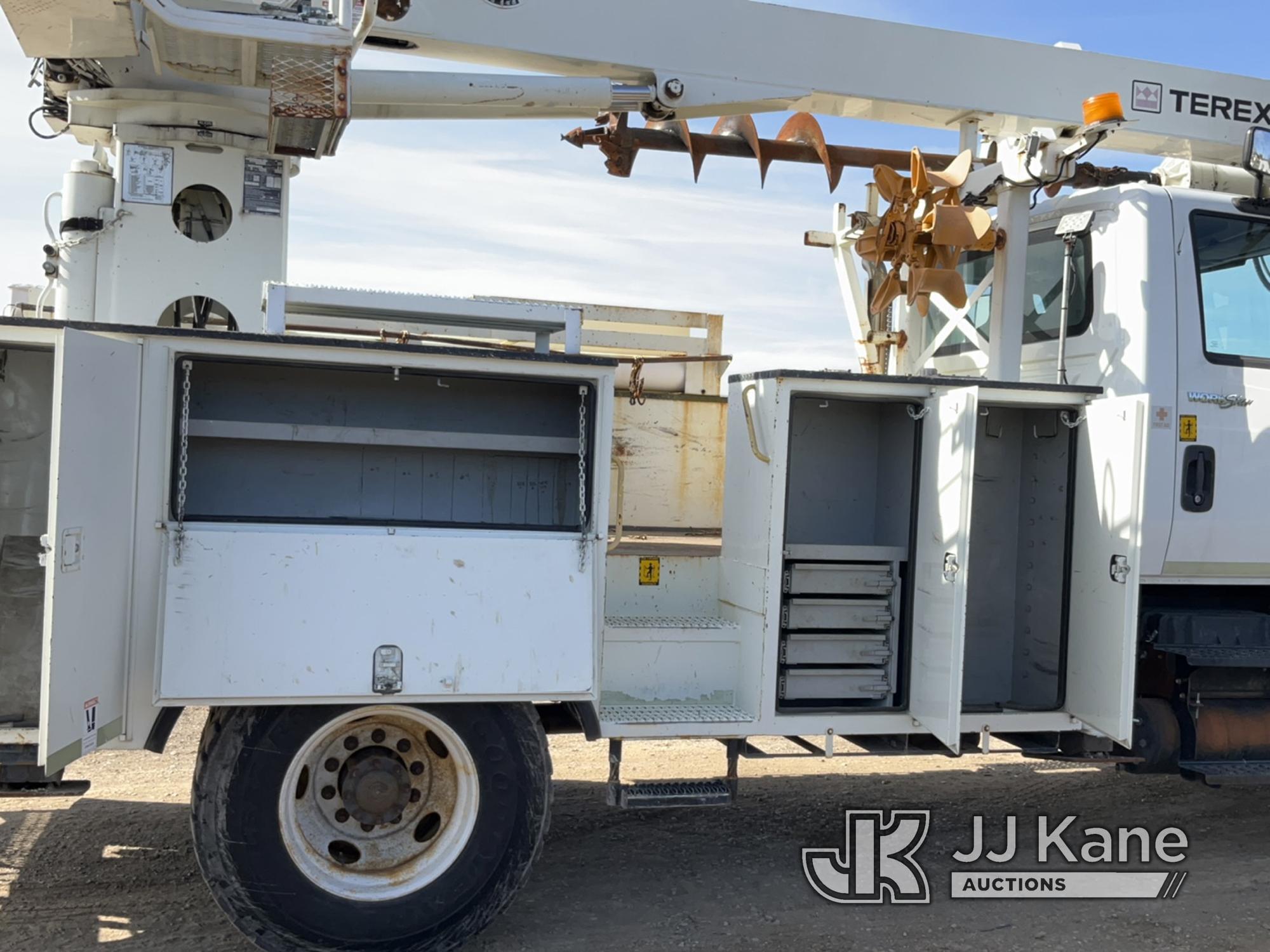 (Charlotte, MI) Terex/Telelect Commander 4047, Digger Derrick rear mounted on 2010 International 740