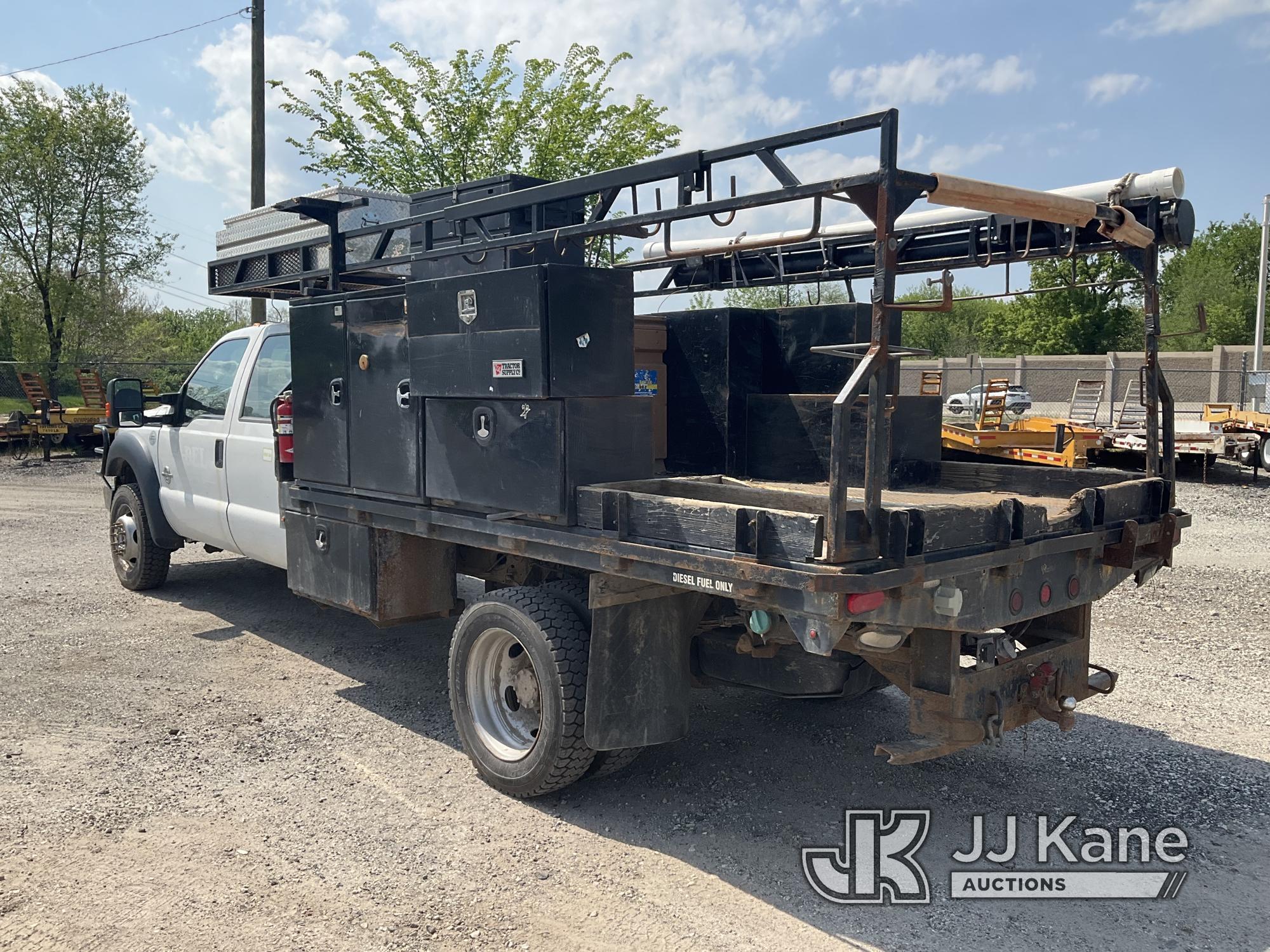 (Plymouth Meeting, PA) 2016 Ford F550 4x4 Crew-Cab Flatbed Truck Runs & Moves, Body & Rust Damage, C