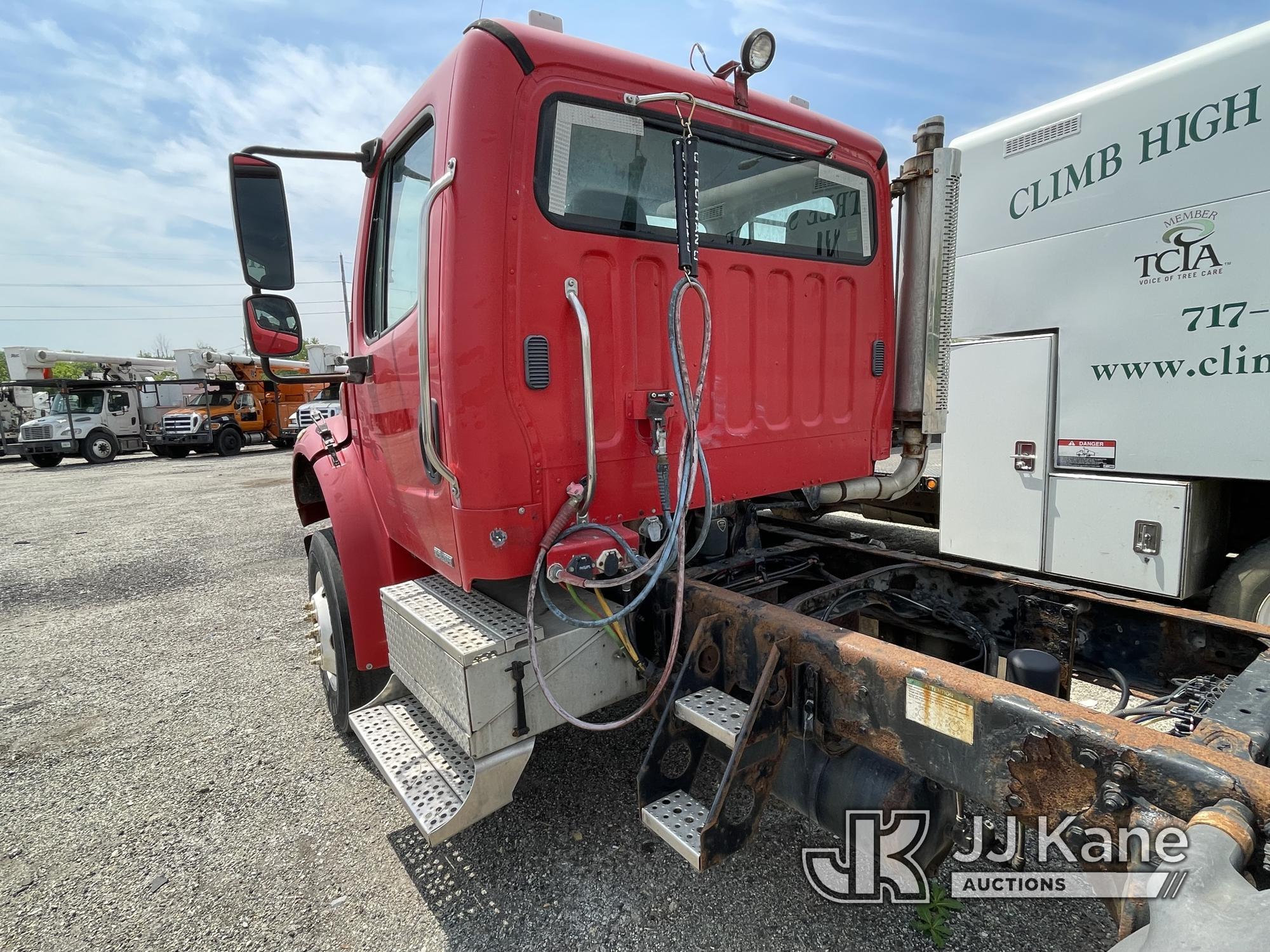 (Plymouth Meeting, PA) 2005 Freightliner M2 106 S/A Truck Tractor Runs & Moves, Body & Rust Damage,