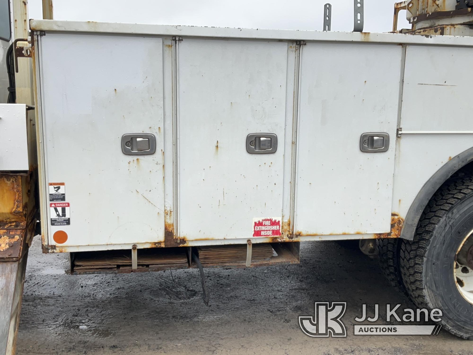 (Rome, NY) Altec AA55, Material Handling Bucket Truck rear mounted on 2017 Kenworth T370 Utility Tru
