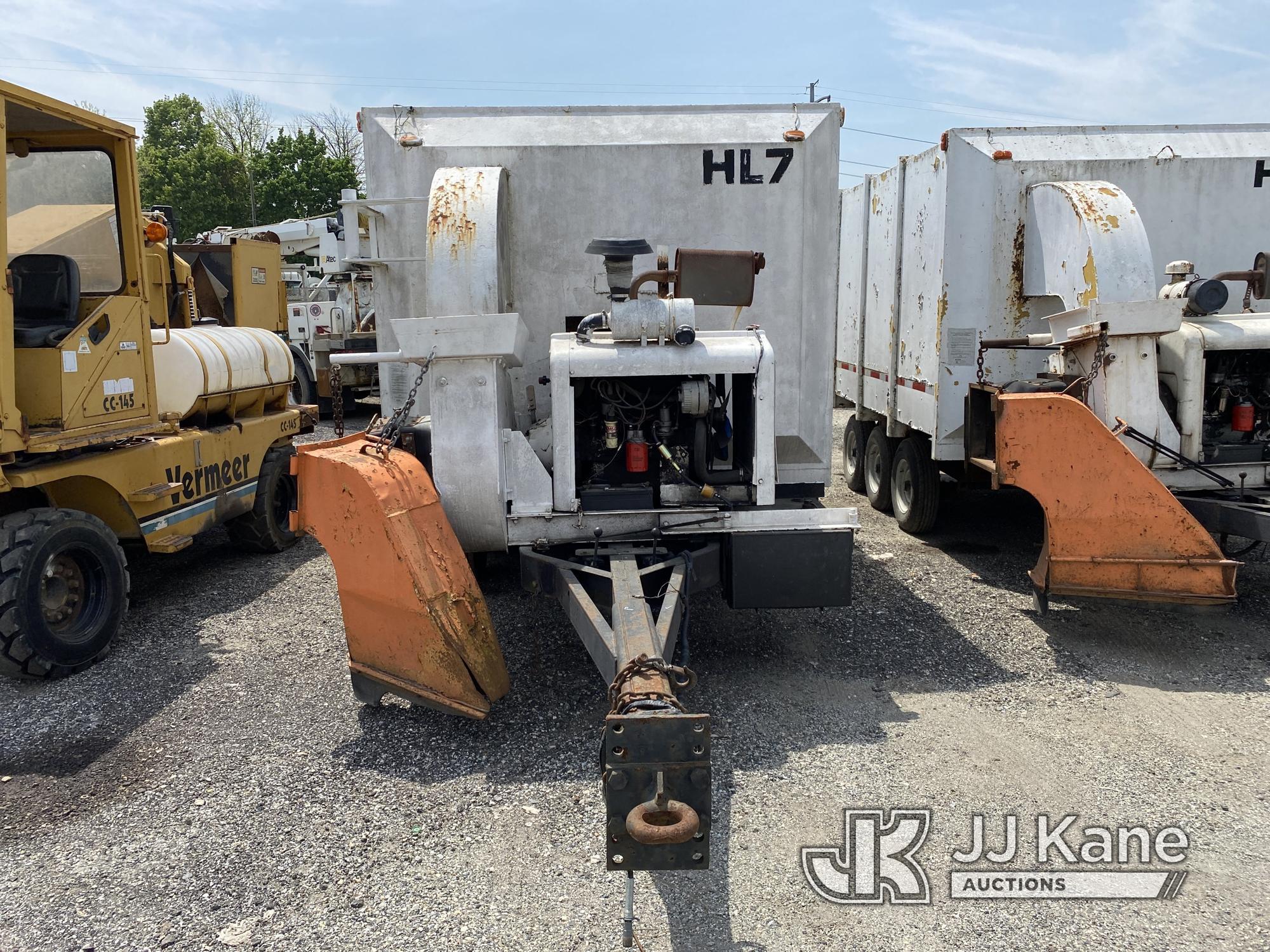 (Plymouth Meeting, PA) 1987 Road Machinery Equipment ALC-20 Portable Leaf Vacuum, Trailer Mtd. Runs,