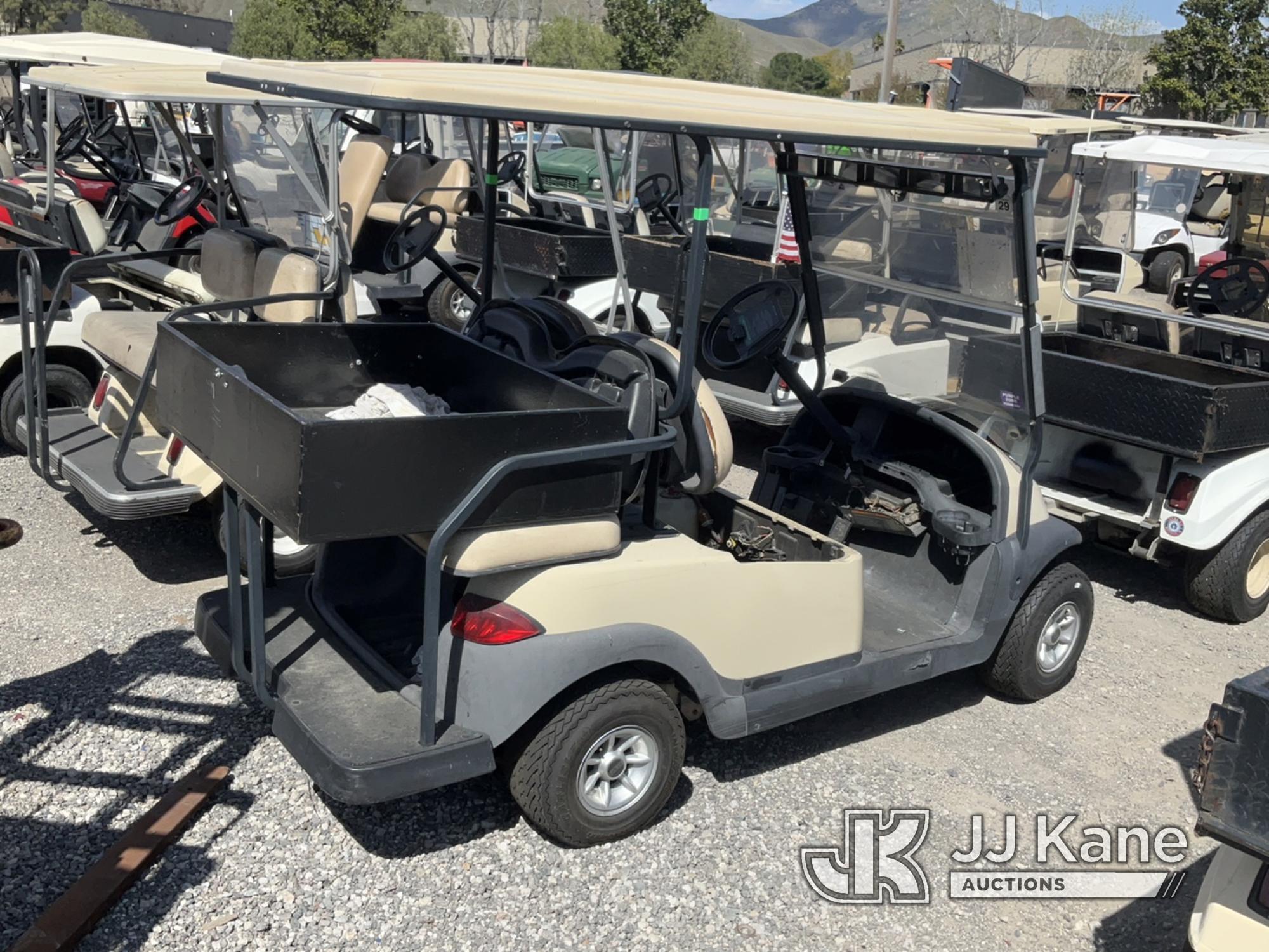 (Jurupa Valley, CA) 2006 Club Car Golf Cart Golf Cart Not Running , No Key , Missing Parts