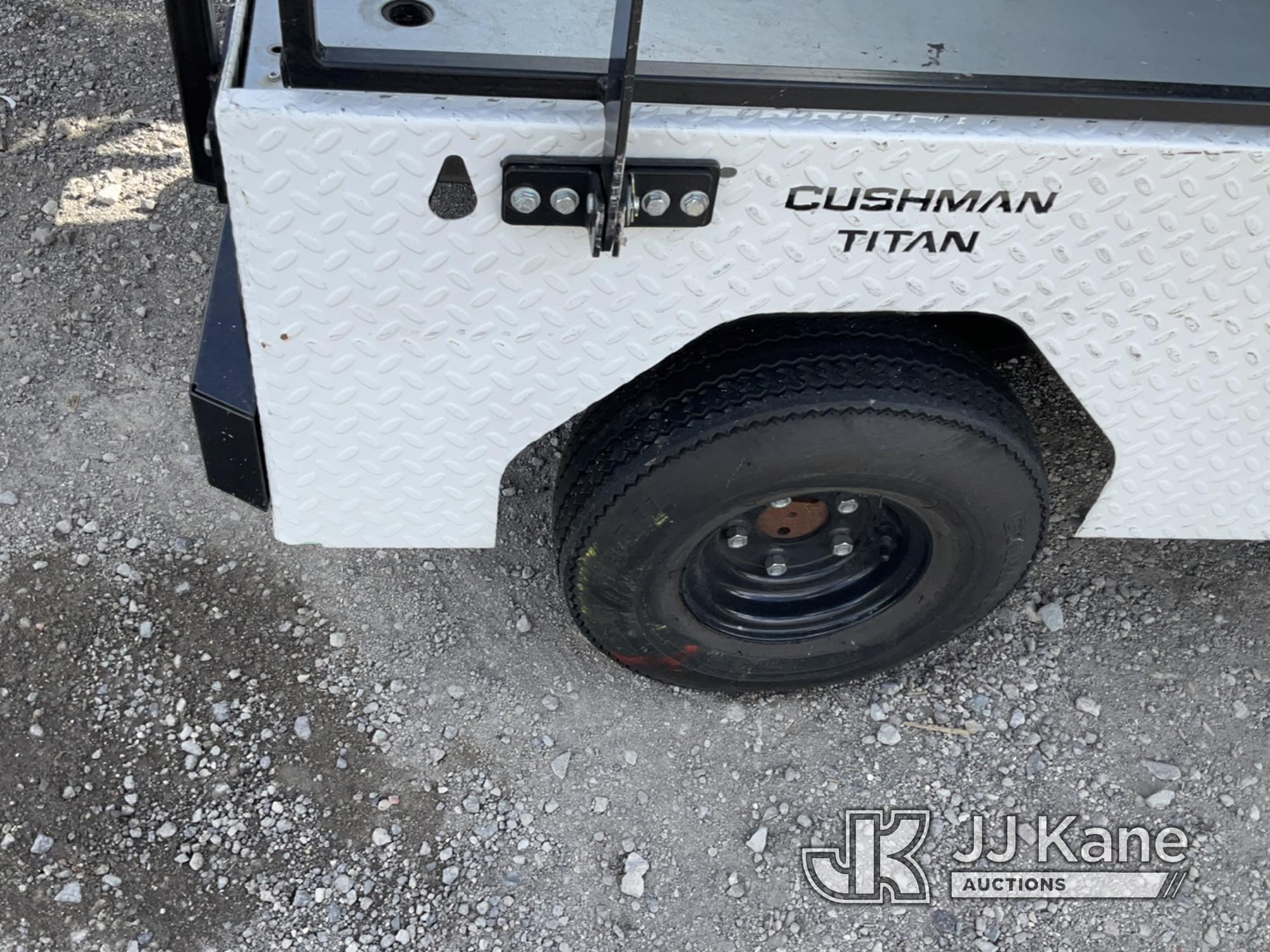 (Jurupa Valley, CA) 2015 Cushman Titan Golf Cart Not Running , No key, Missing Parts