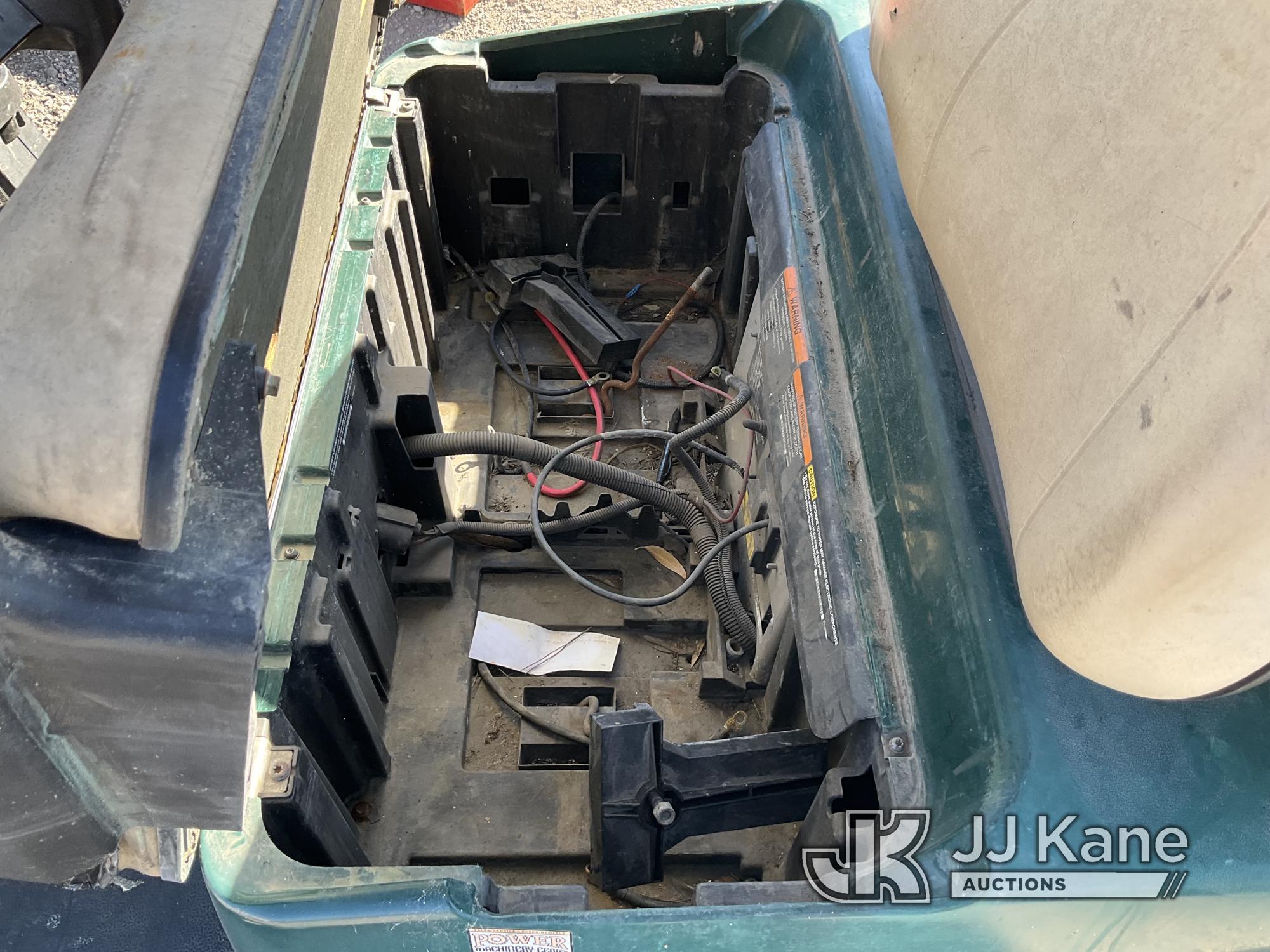 (Jurupa Valley, CA) Club Car Golf Cart Golf Cart Not Running, Batteries Removed From Underneath Seat