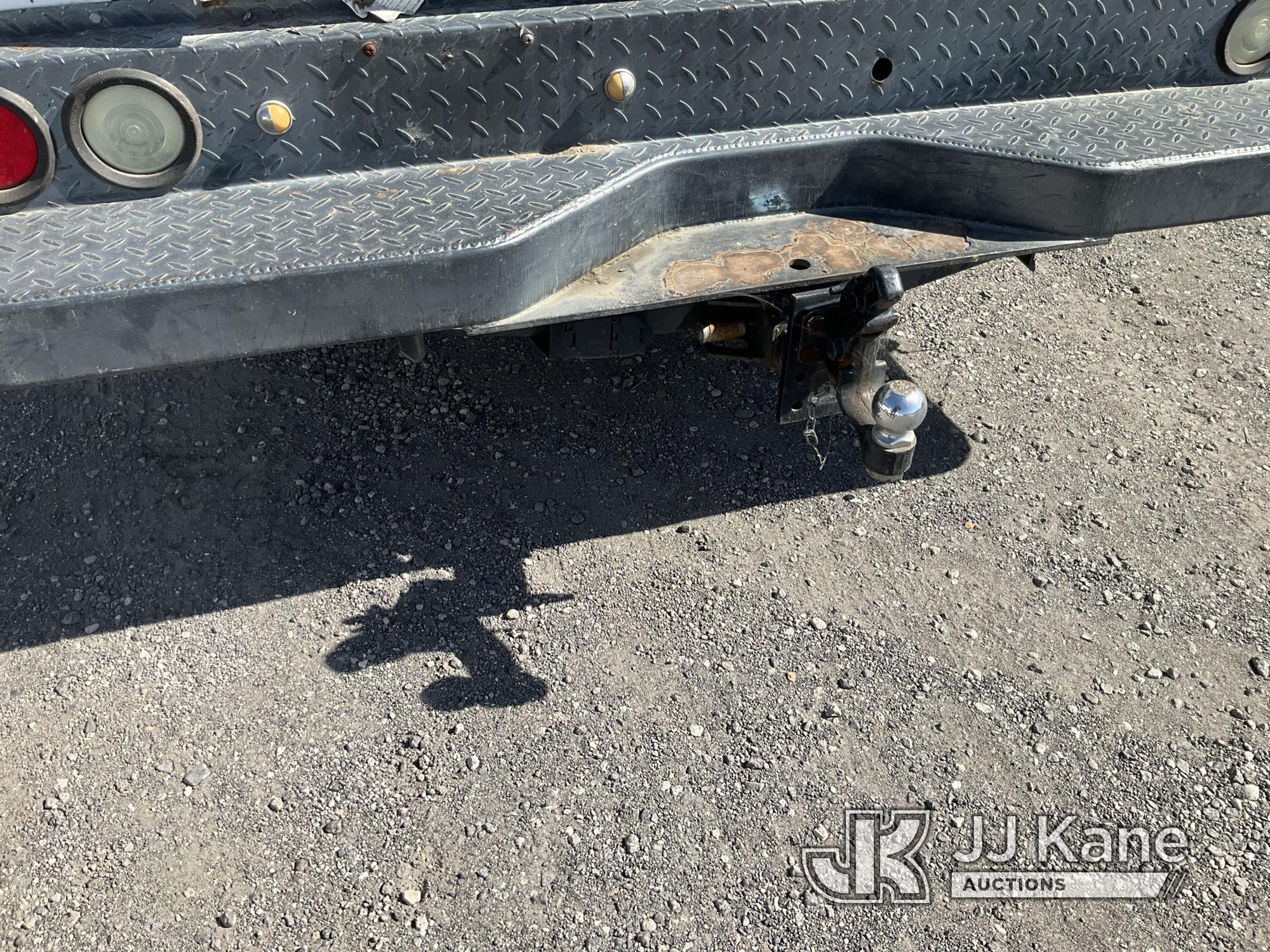 (Jurupa Valley, CA) 2013 Ford F-250 SD Regular Cab Pickup 2-DR Runs, Moves, Broken Cabinet, Front En