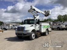 Altec TA40, Articulating & Telescopic Bucket mounted behind cab on 2010 International 4300 Service T