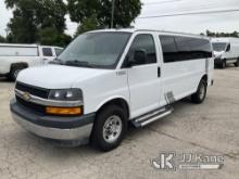(South Beloit, IL) 2019 Chevrolet Express G3500 Passenger Van Runs & Moves) ( ABS, Traction Control