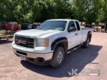 2011 GMC Sierra 2500HD 4x4 Extended-Cab Pickup Truck Runs & Moves) (Rust Damage) (Seller states New 
