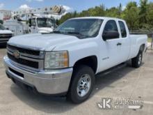 2011 Chevrolet Silverado 1500 Extended-Cab Pickup Truck Runs & Moves) (Dash is Cracked, Drivers Seat