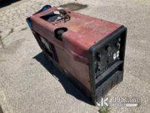 Miller Bobcat 225 Generator/Welder (Non-Running) NOTE: This unit is being sold AS IS/WHERE IS via Ti