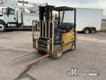 (Superior, WI) 1991 Yale GLP040 Pneumatic Tired Forklift Runs, Moves, Operates