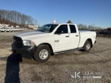 2017 RAM 1500 4x4 Extended-Cab Pickup Truck Runs & Moves) (Rust Damage, Seller States: Needs Gas Tan