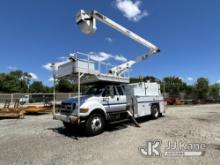 Versalift V0255REV-02, Over-Center Bucket Truck mounted behind cab on 2011 Ford F750 Extended-Cab En