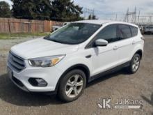 2017 Ford Escape 4x4 4-Door Sport Utility Vehicle Runs & Moves)(Jump To Start, Check Engine Light On