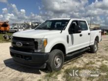 2017 Ford F250 4x4 Crew-Cab Pickup Truck Runs & Moves) ( Body Damage) (FL Residents Purchasing Title
