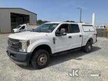 2019 Ford F250 4x4 Crew-Cab Pickup Truck Runs & Moves) (Body/Paint Damage