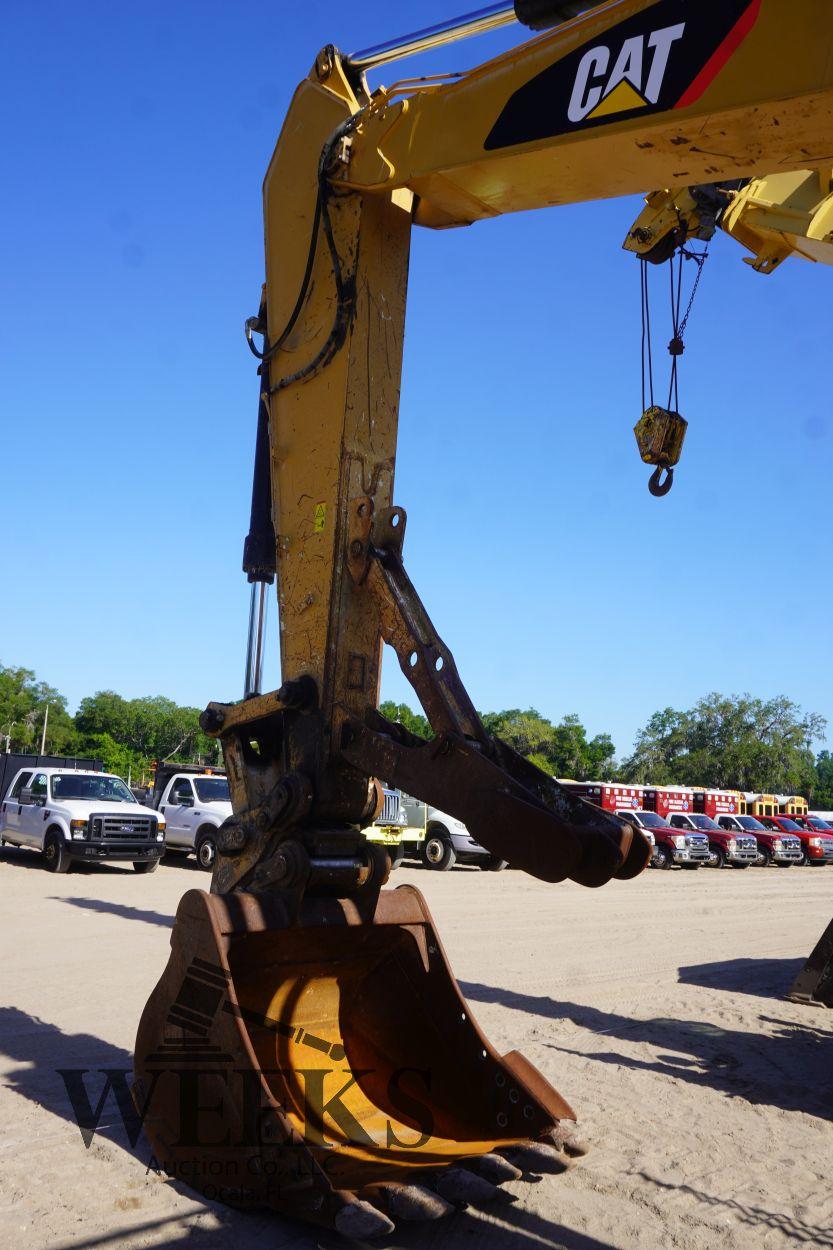 CAT 330F EXCAVATOR