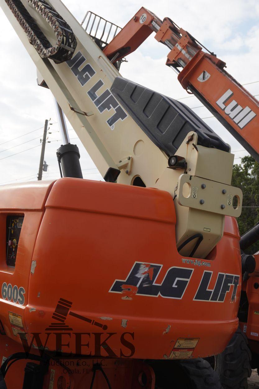 JLG 600S MANLIFT 4x4