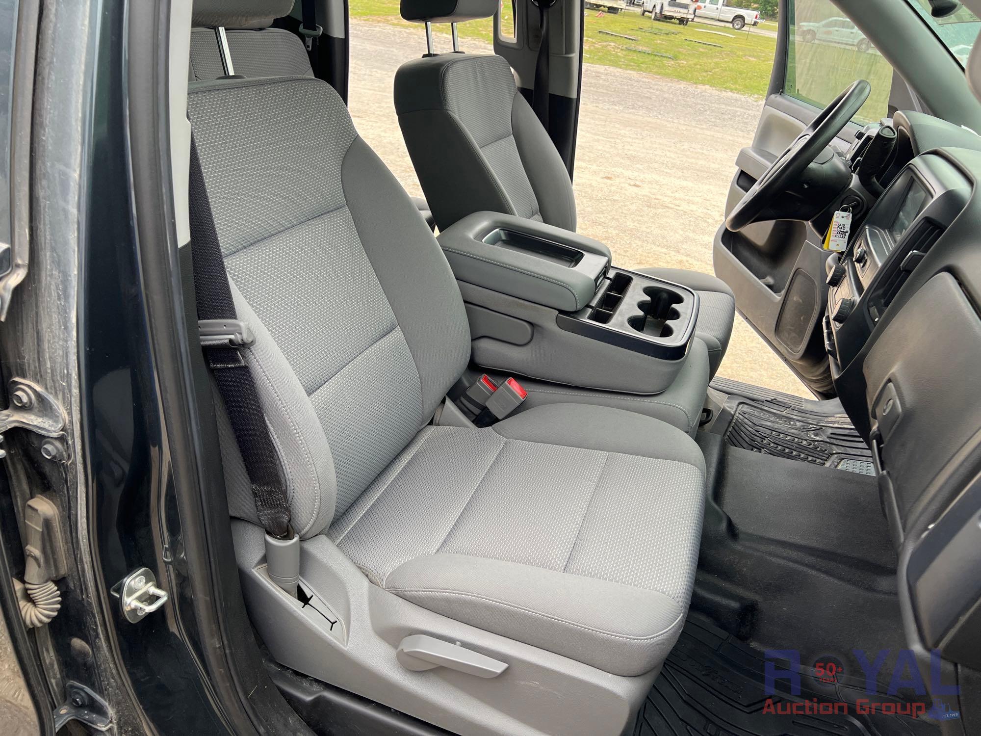 2018 Chevrolet Silverado 4x4 Double Cab Pickup Truck