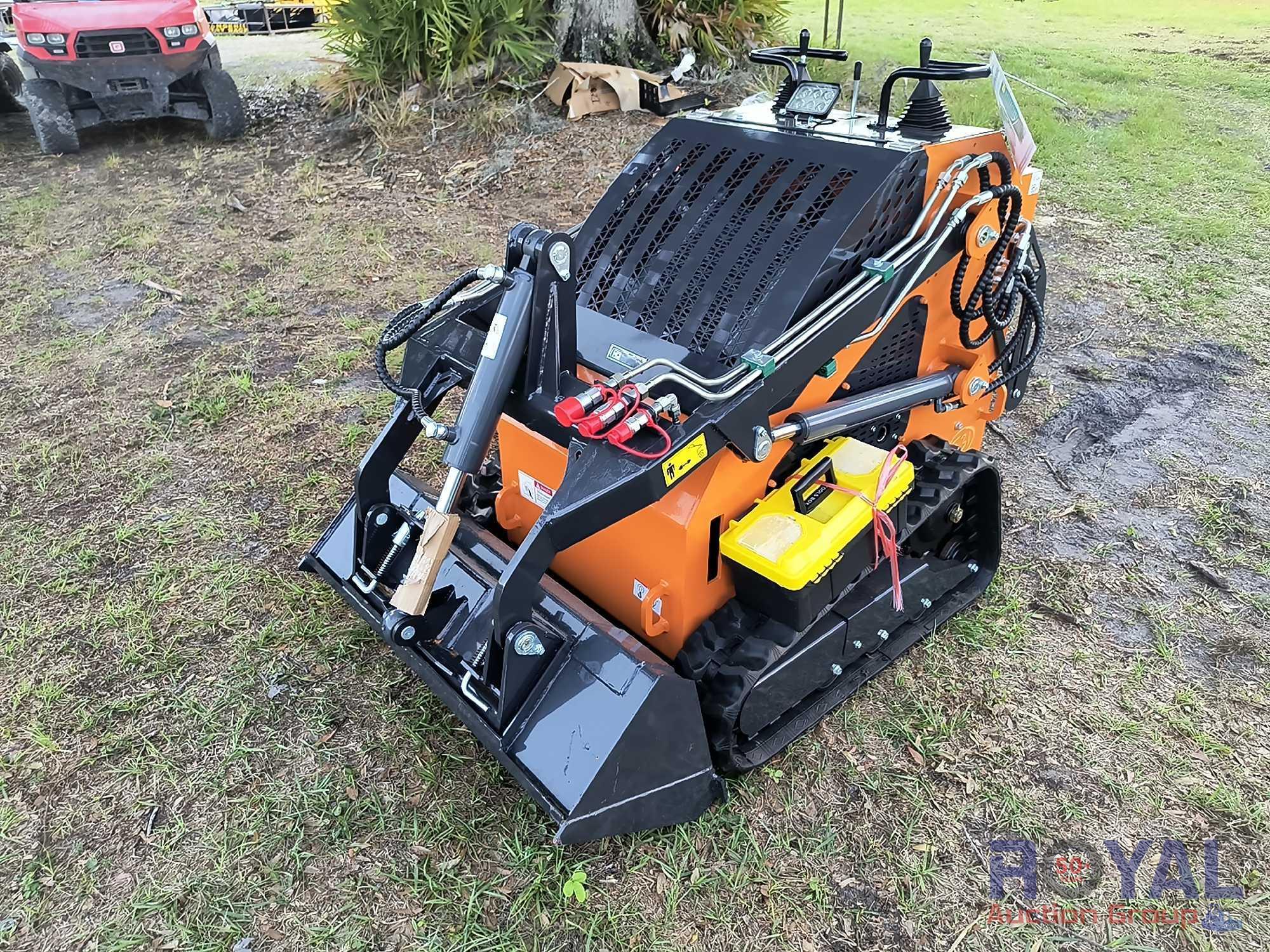 Landhero LDH-BC380 Stand On Track Loader Skid Steer