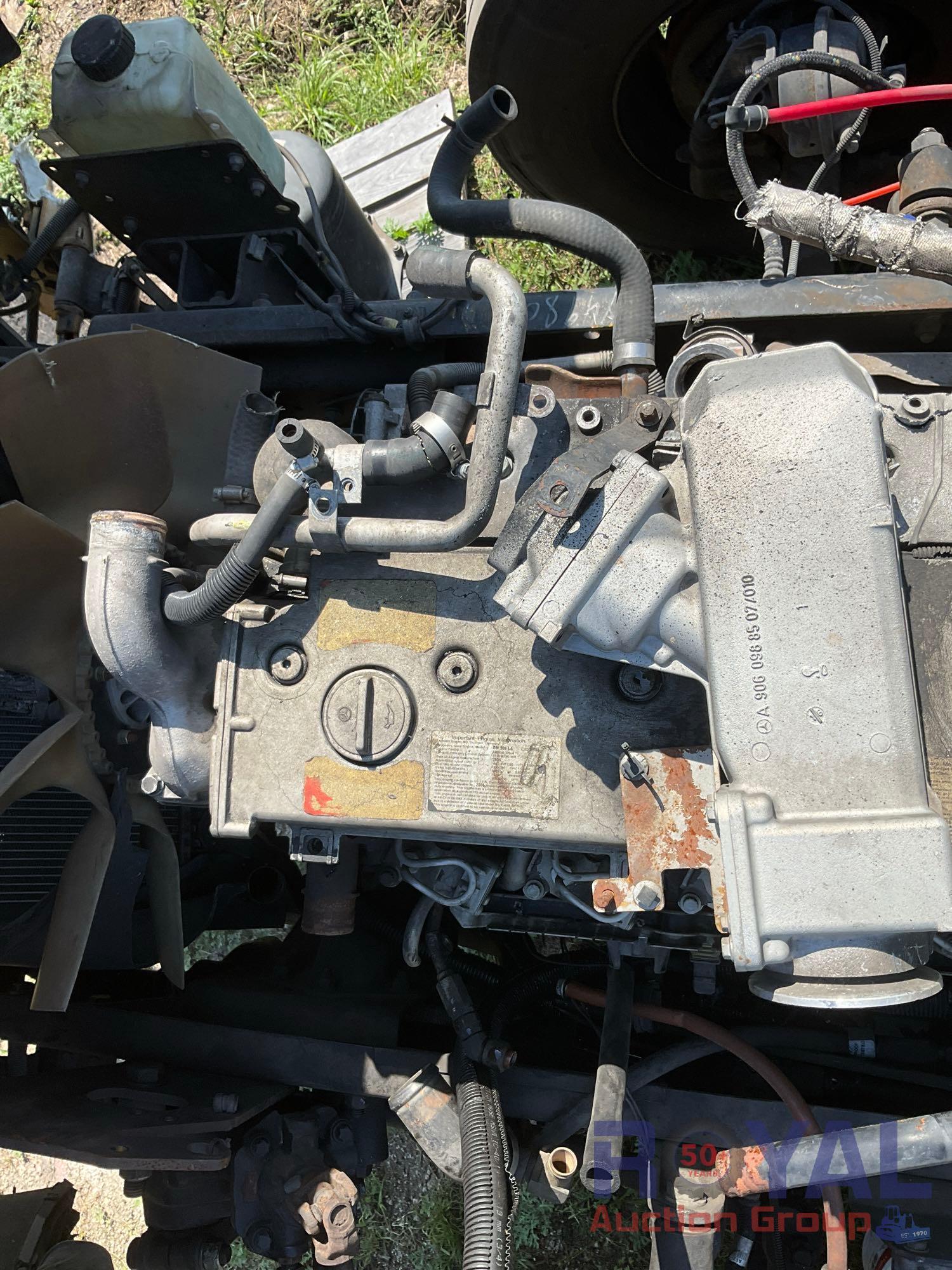 Mercedes 6-cylinder Diesel Engine