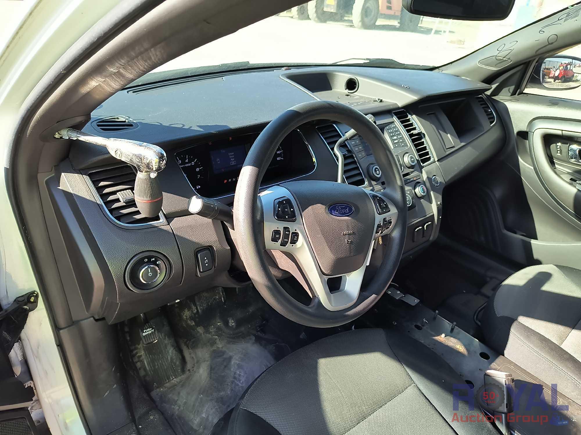 2015 Ford Taurus Sedan AWD