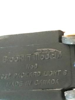 1932 packard light 8 by Brooklin models
