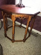 1930's Vintage Octagon End Occasional Table