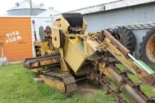 Trencher On Tracks, Ford Engine, Bad Steering Clutch AS IS, Will Dig 8" Line Width Trench