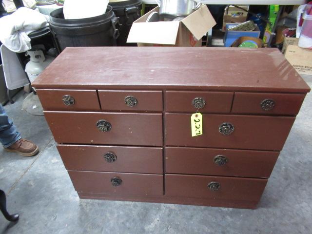 DRESSER  32 X 41 X 15