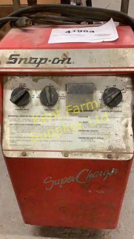 SNAP ON SUPER CHARGER PORTABLE BATTERY CHARGER