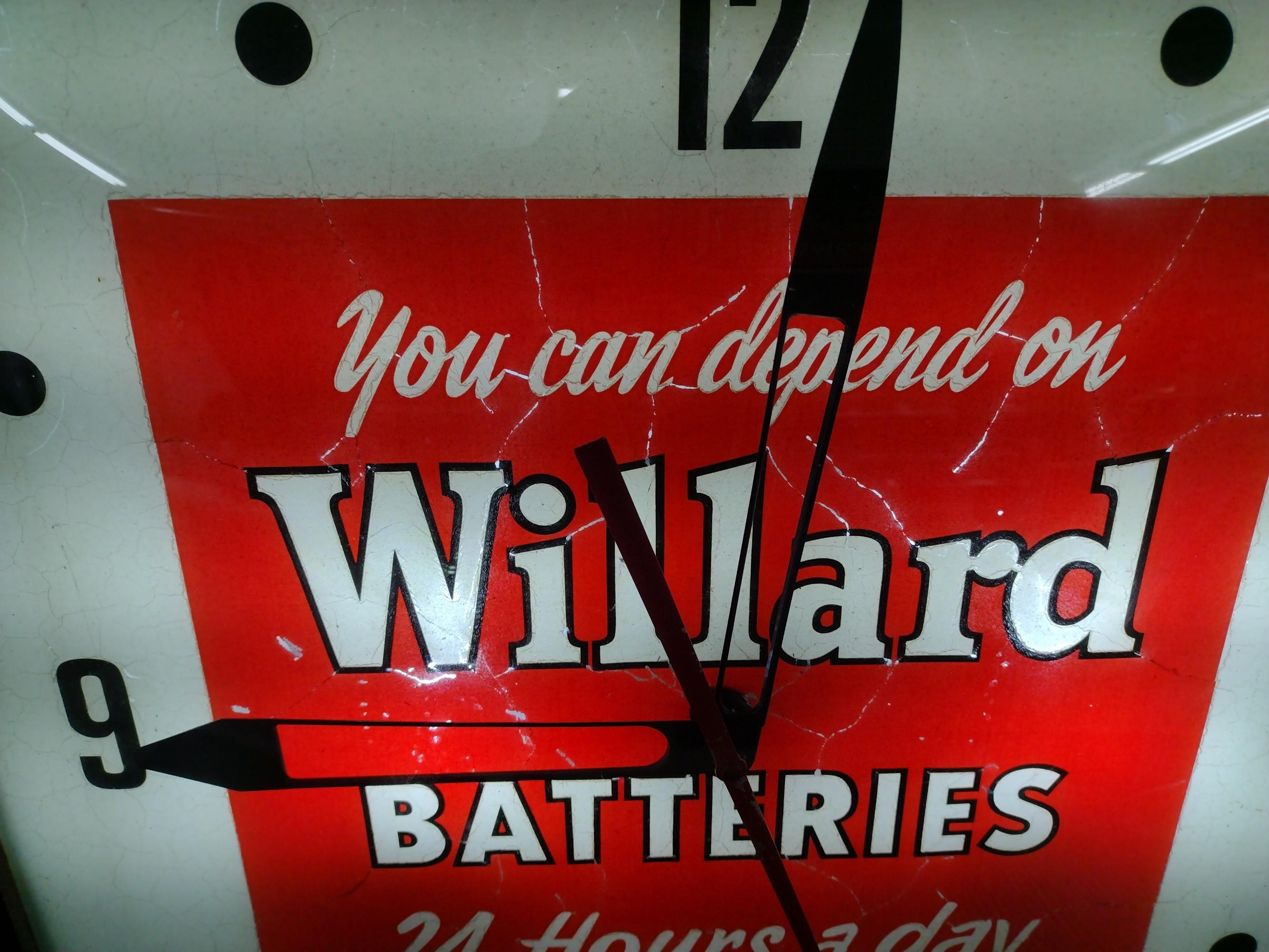 PAM Willard Batteries Lighted Advertising Clock