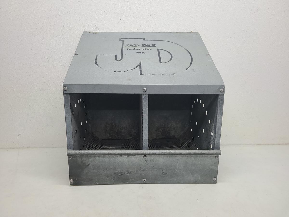 Jay-Dee Galvanized Nesting Box