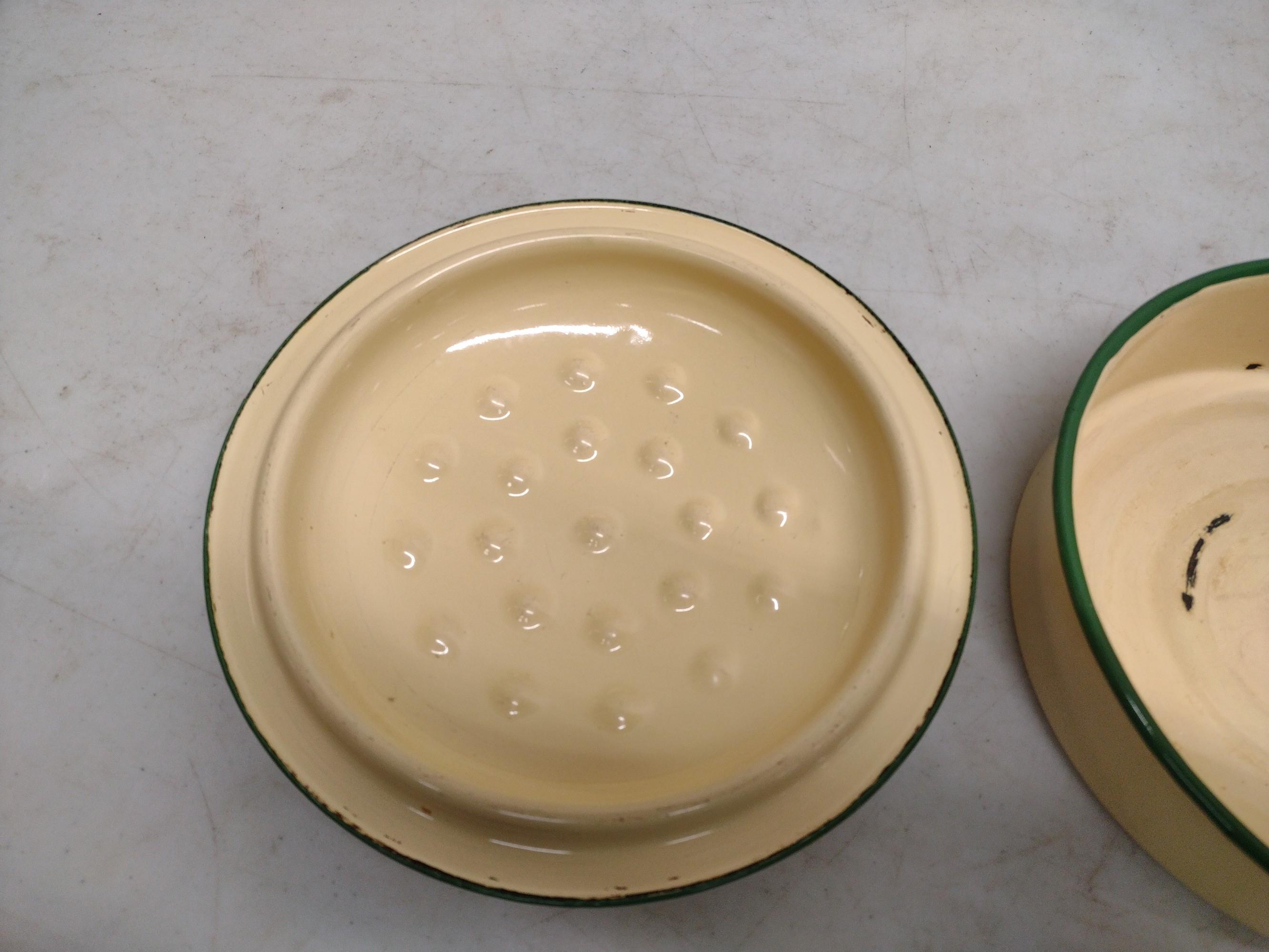 3 Enamelware Containers With Lids