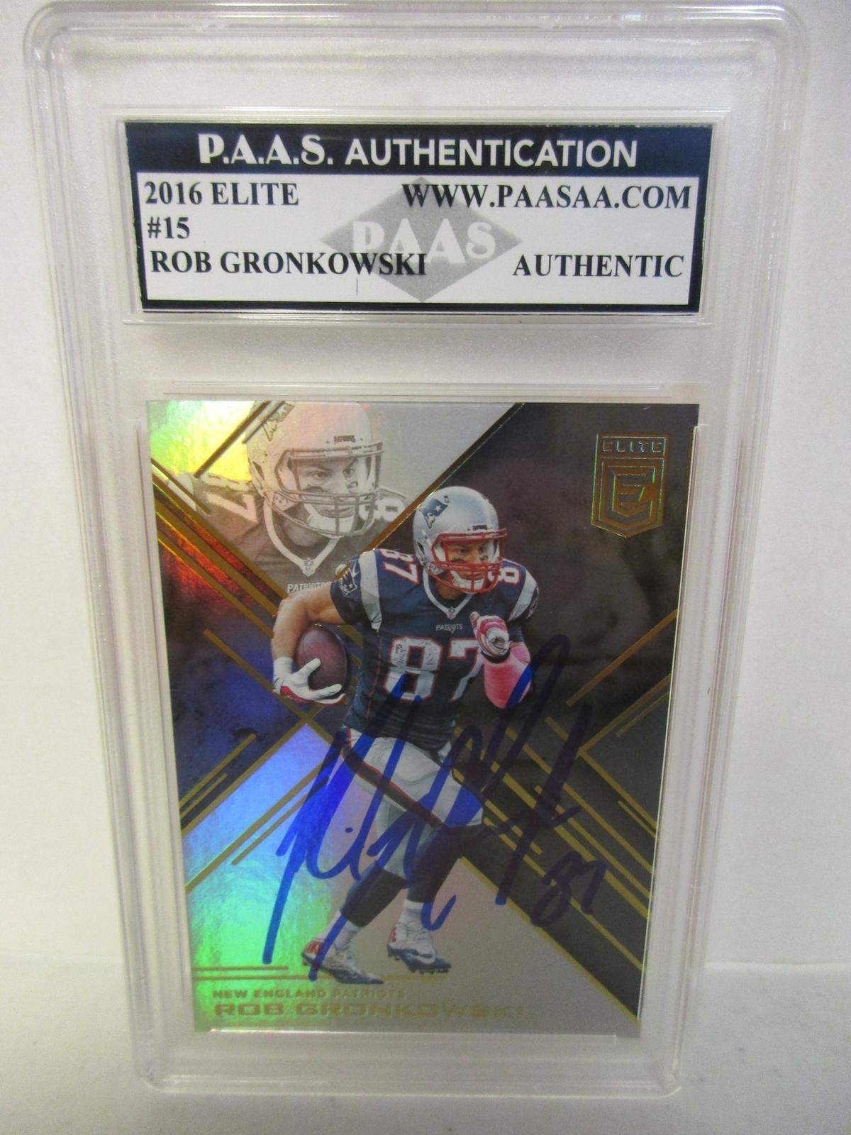 Rob Gronkowski of the New England Patriots signed autographed slabbed sportscard PAAS Holo 996