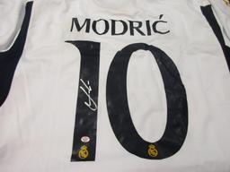 Luka Modric of Real Madrid signed autographed soccer jersey PAAS COA 576