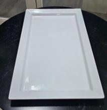 Tray-Plastic White 10.75x17.75