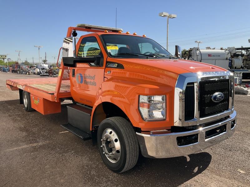 2019 Ford F-650 Equipment Hauler