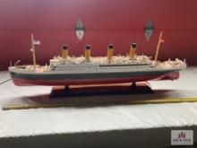 "RMS Titanic 40" Cruise Ship Model" Wood w/LED Lights