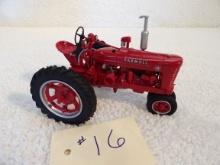 Farmall 1/16 M Tractor Highly Detailed