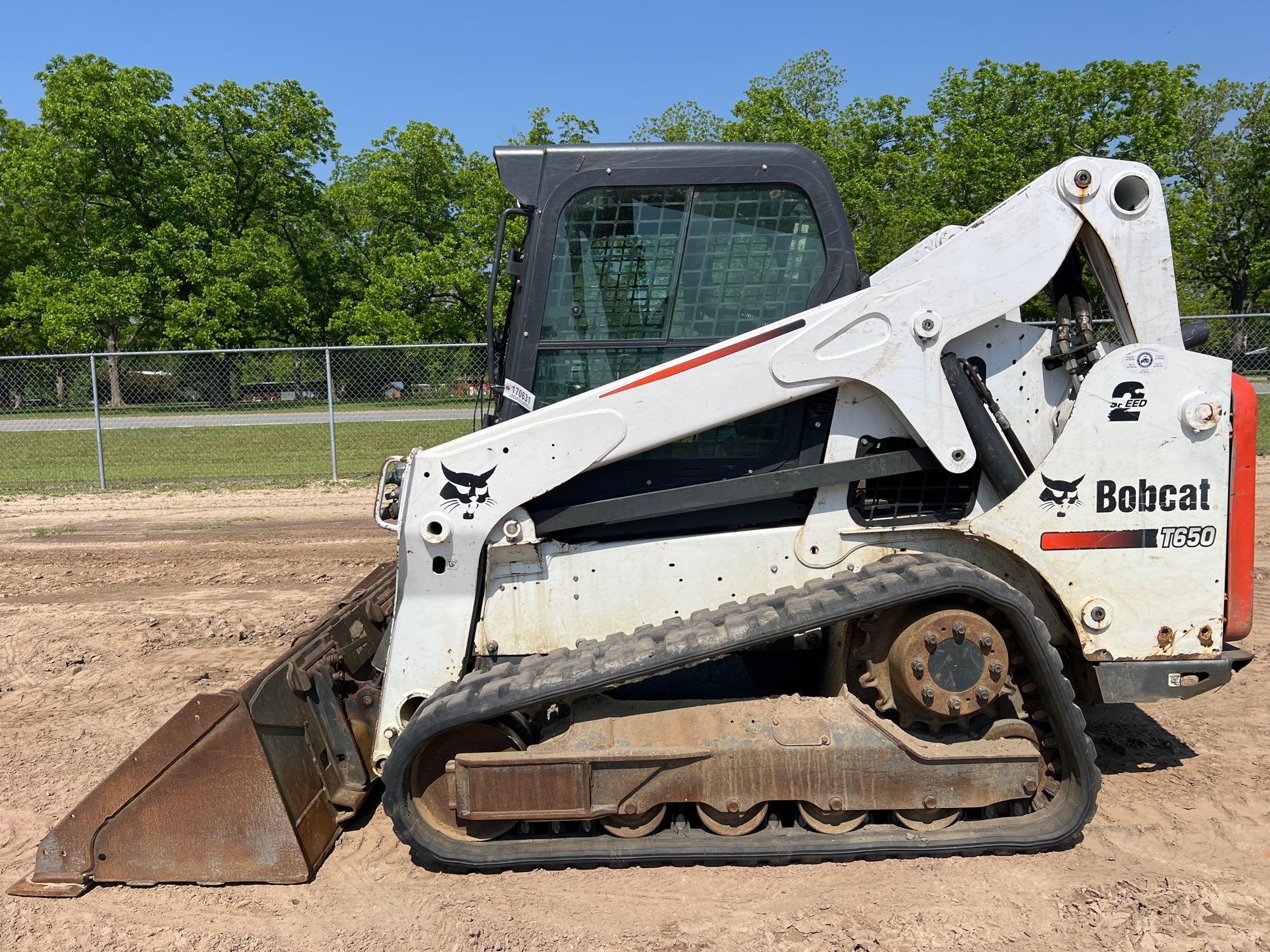 2015 BOBCAT T650 SKID STEER