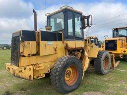 1995 CATERPILLAR 924F LOADER