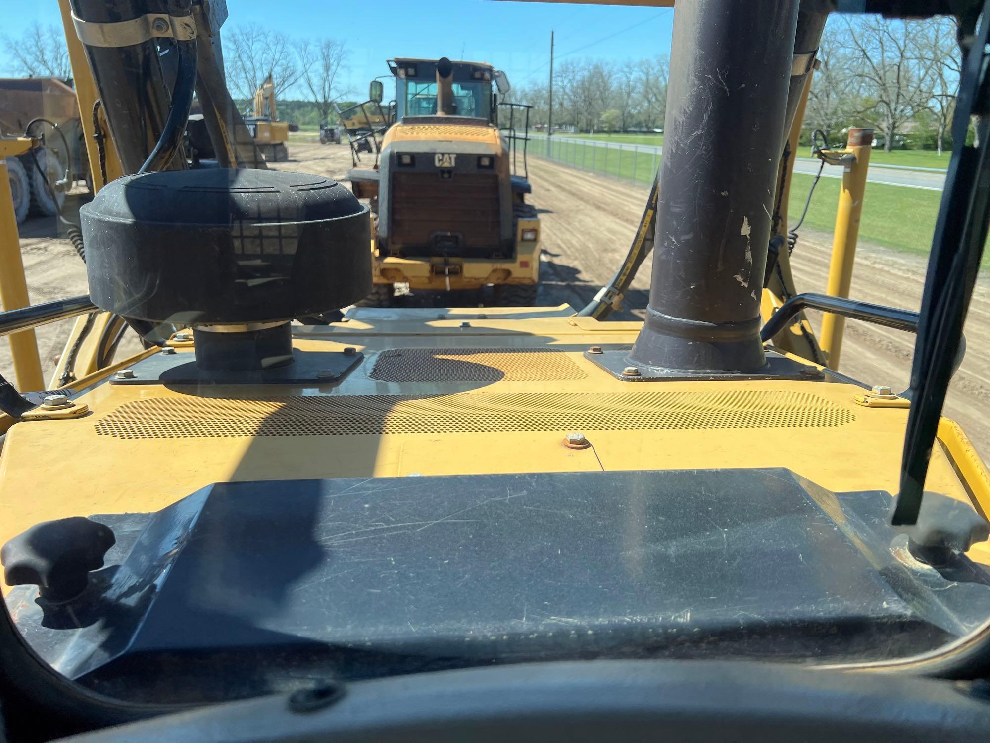 2011 CATERPILLAR D6T XL HI-TRACK CRAWLER DOZER