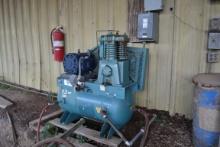 CURTIS 10HP TANK MOUNTED AIR COMPRESSOR 3 PHASE