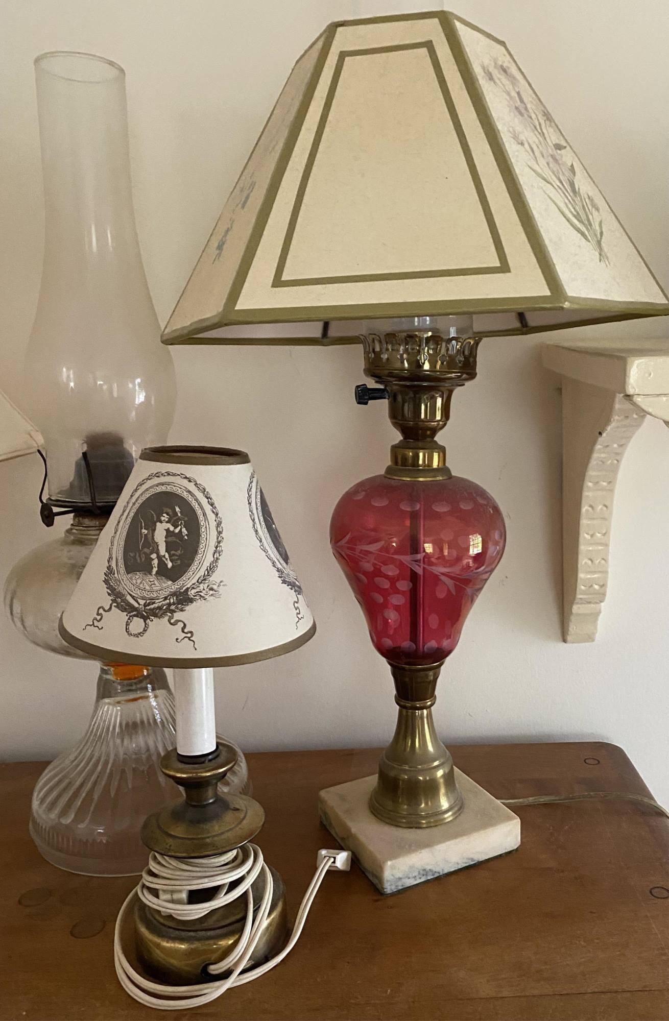 GROUP OF FOUR TABLE LAMPS