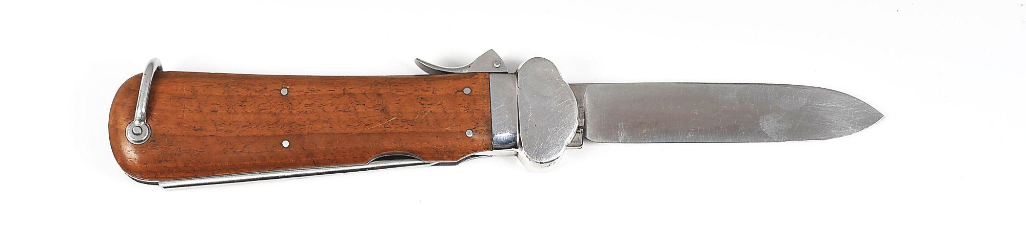 GERMAN WWII LUFTWAFFE FIRST MODEL GRAVITY KNIFE BY SMF.