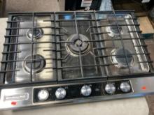 KitchenAid 30 in. 5 Burner Gas Cooktop*PREVIOUSLY INSTALLED*