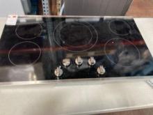 GE 36 in. Radiant Electric Cooktop*PREVIOUSLY INSTALLED*